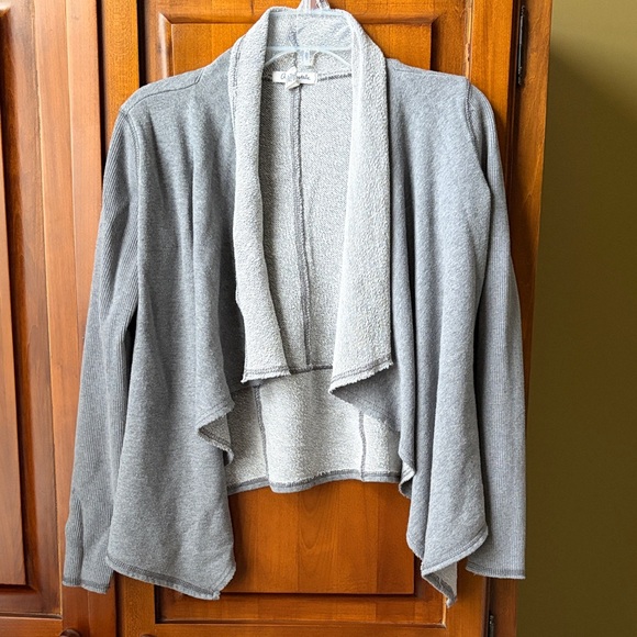 Aeropostale Sweaters - Aeropostale Heather Gray Women's Cardigan